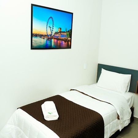 London Executive Hotel Cafelandia  Exterior foto